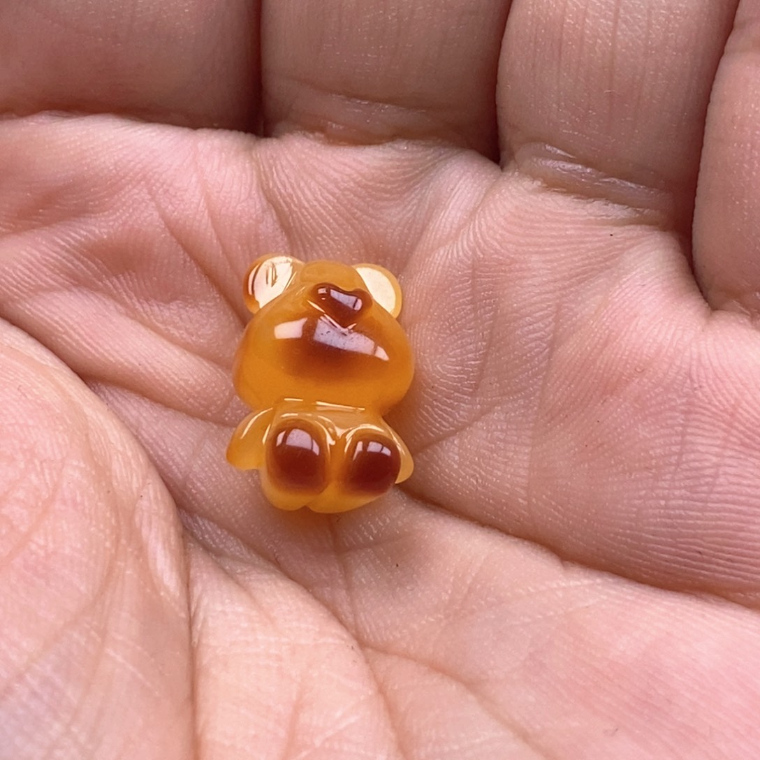 琥珀未镶嵌珠宝奇石蜜蜡小熊