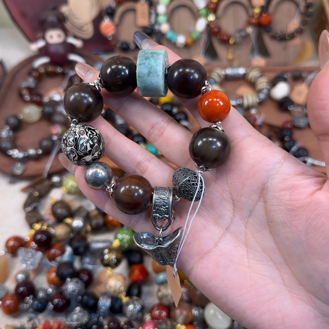 谷***木质非金属手串手串手串手串