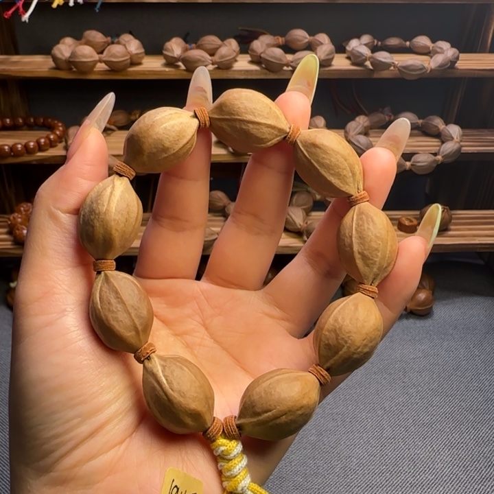 橄榄核手串梅林铁核三花鲨鱼背