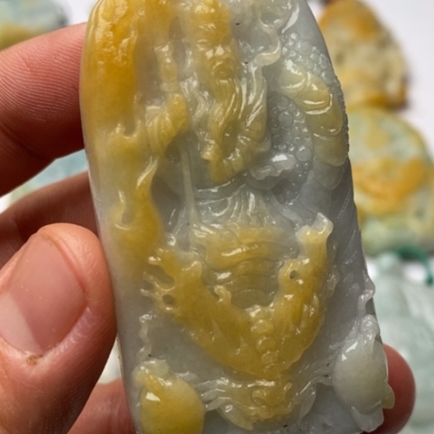 定制翡翠未镶嵌翡翠