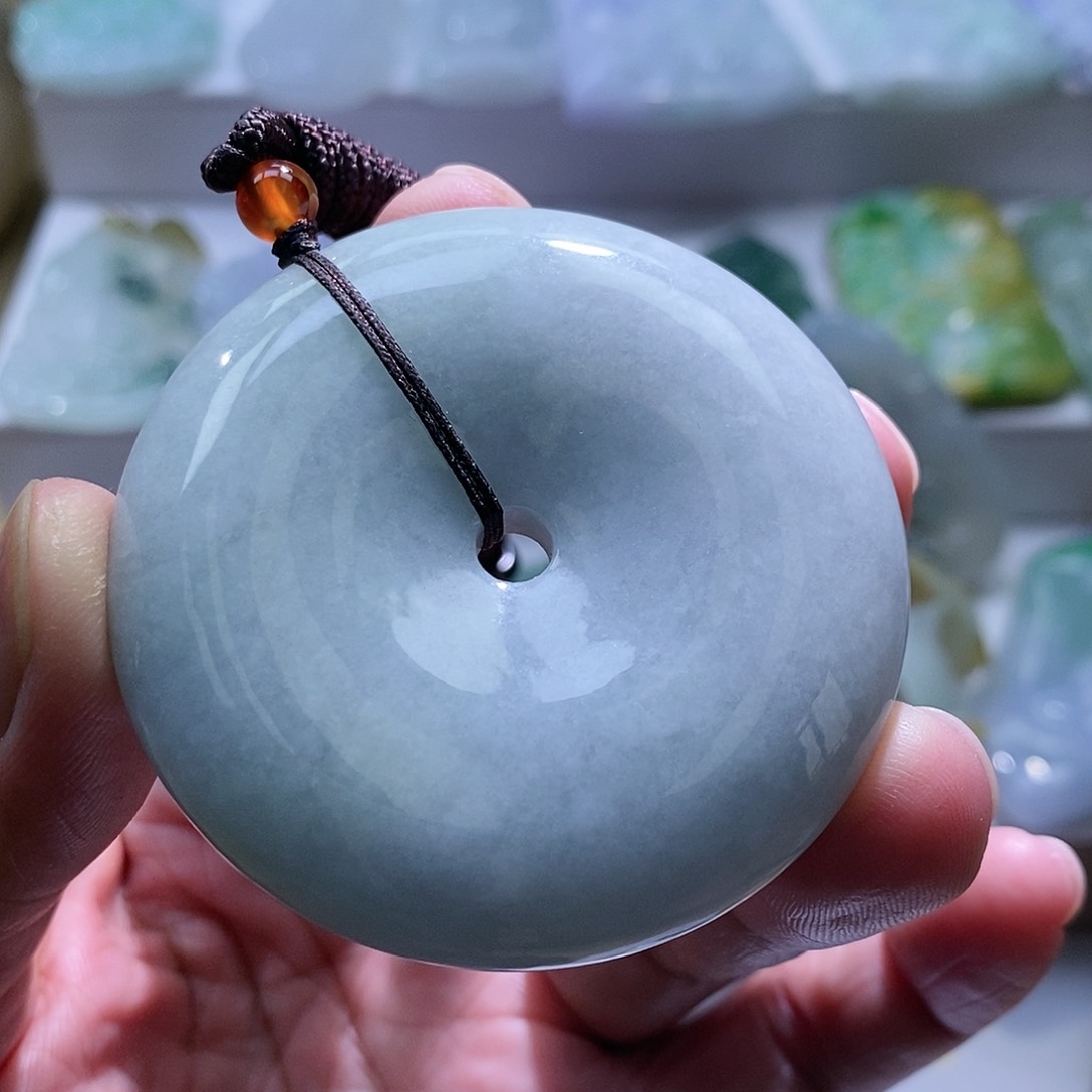 【闪购商品】翡翠颈饰未镶嵌111111111111