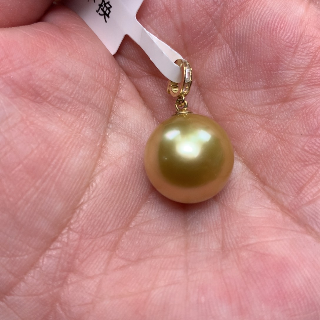 海水珍珠18K金镶嵌颈饰