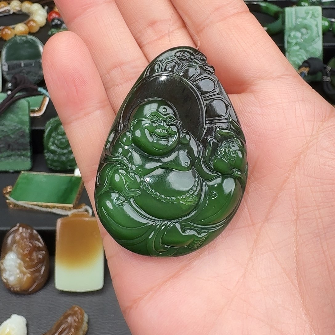 用***6和田玉未镶嵌颈饰