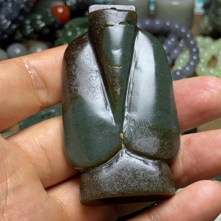 颈饰未镶嵌和田玉