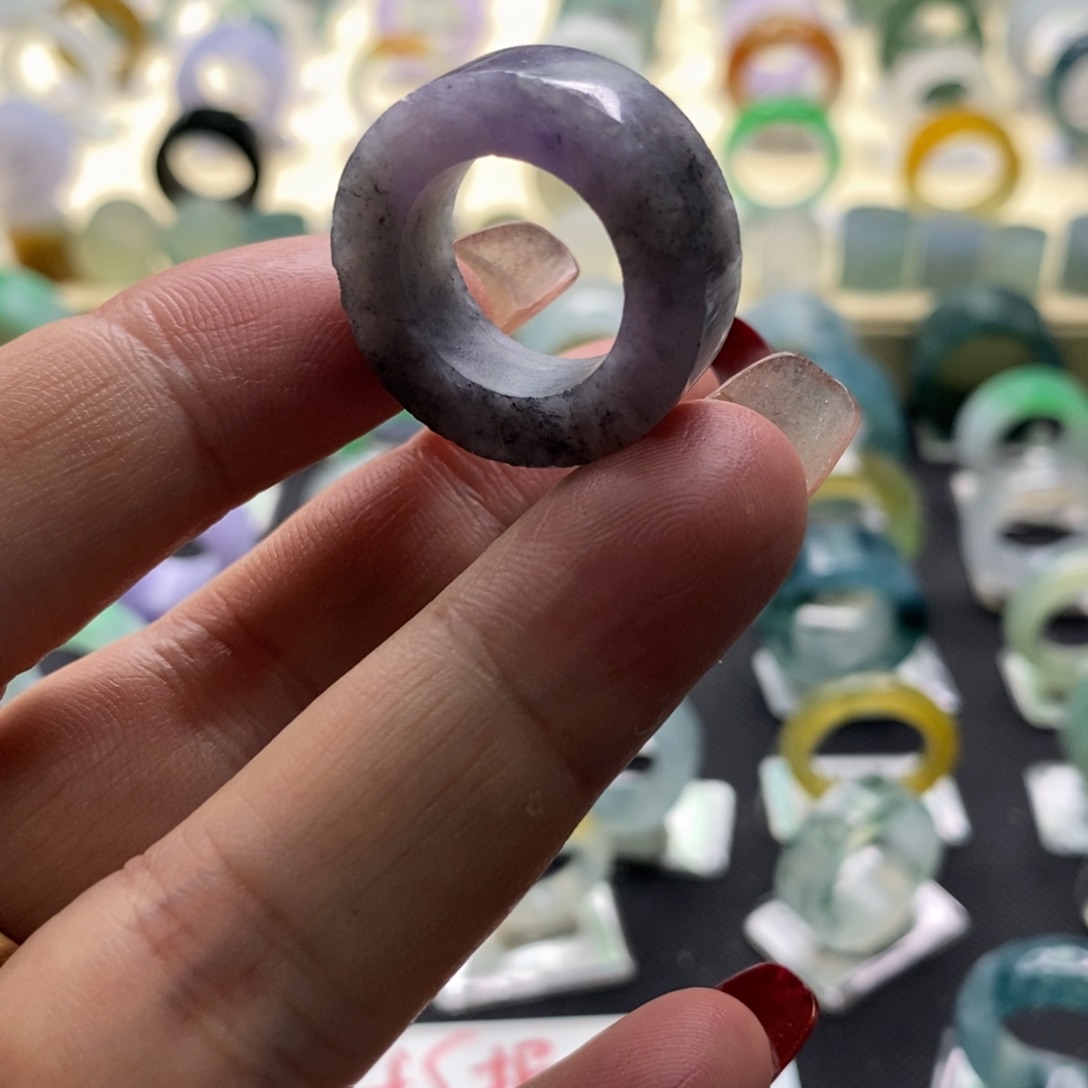 定制翡翠未镶嵌翡翠戒指