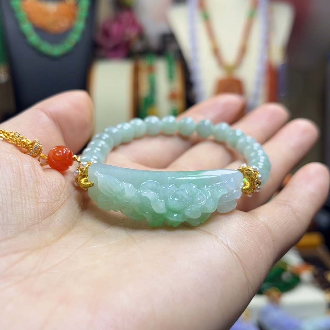 翡翠未镶嵌颈饰天然翡翠