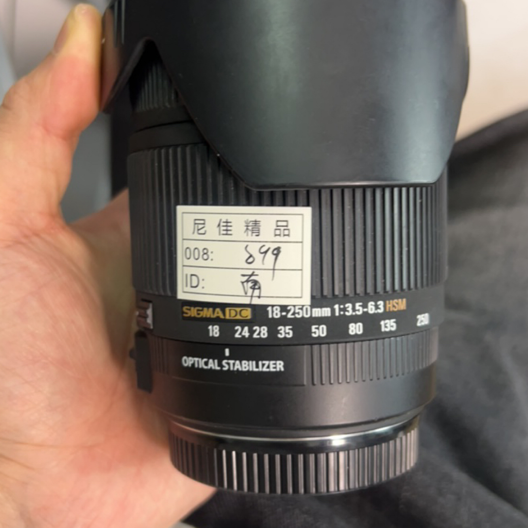 9新 Nikon/尼康 Canon/佳能 - 卡口 二手单反相机/镜头（无配件）