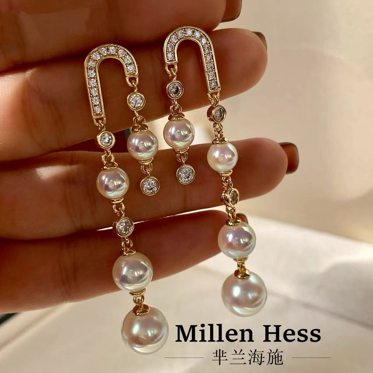 铜合金仿珍珠耳饰 缪斯女神耳环秋冬高级感2025爆新款高贵上档次