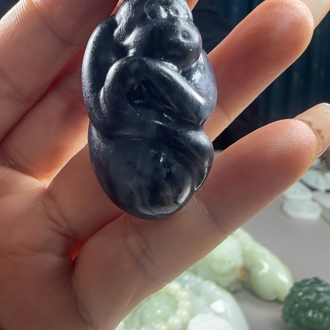 和田玉未镶嵌吊坠(不含链)