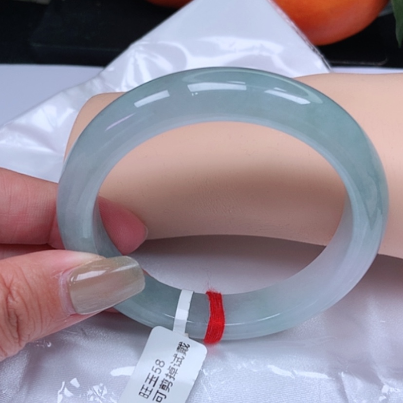 【闪购商品】翡翠手镯未镶嵌，