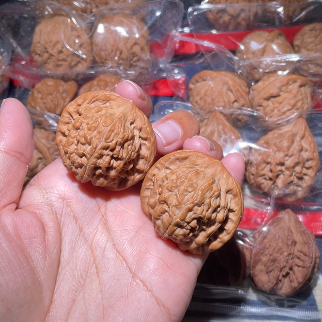 文玩核桃吊坠全品望月40