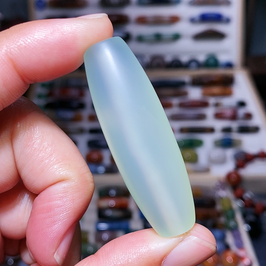 玛瑙吊坠未镶嵌….