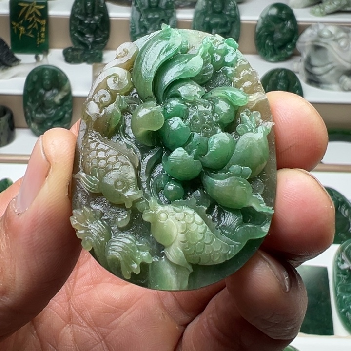 独山玉未镶嵌吊坠(不含链)