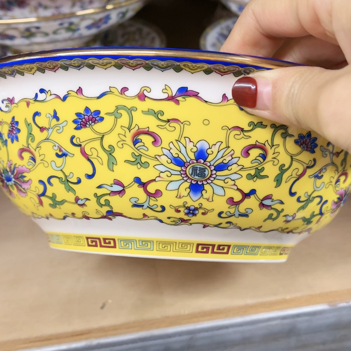 【闪购商品】骨瓷9寸1个……………………………………