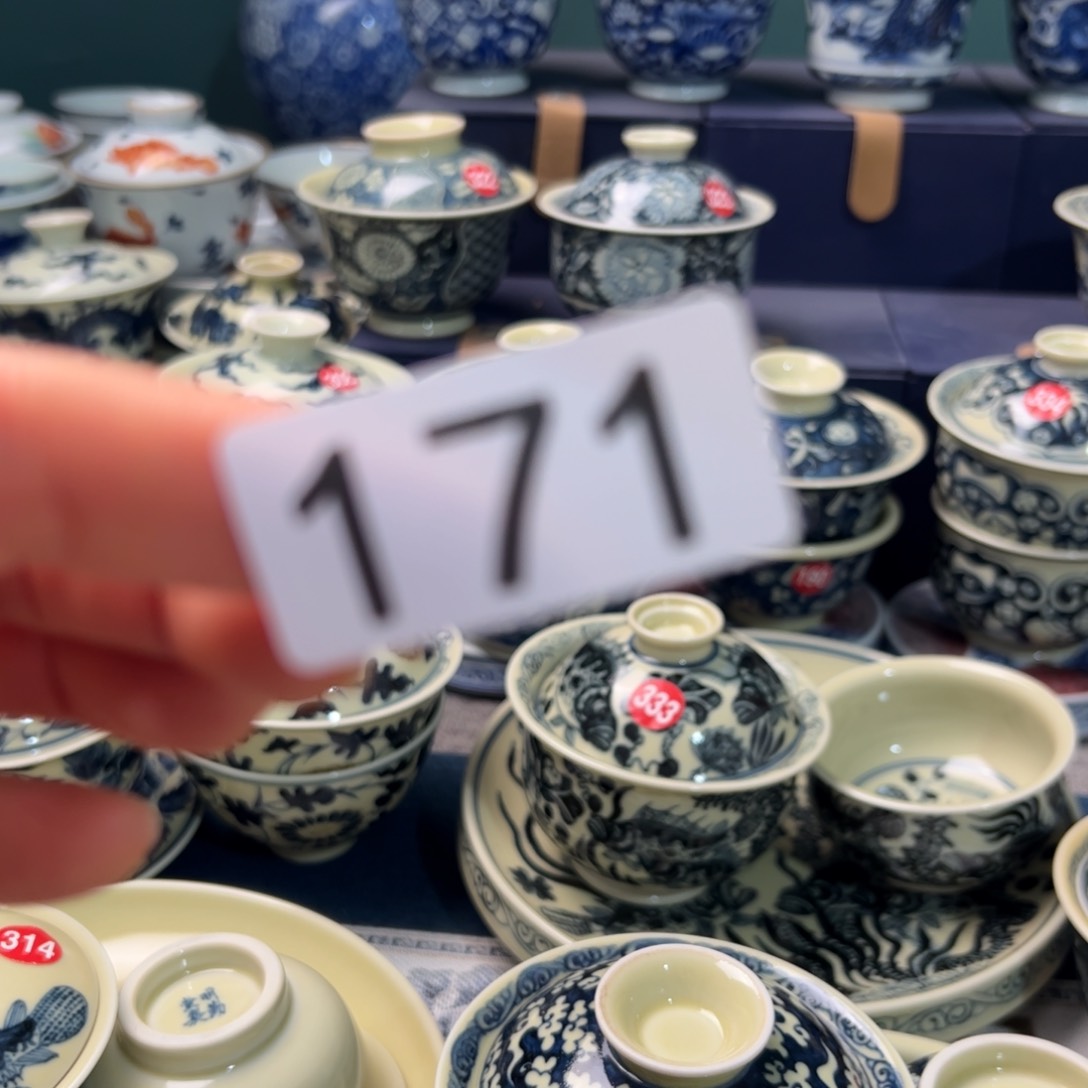 【闪购商品】瓷片胸*哥陶瓷艺术有限公司