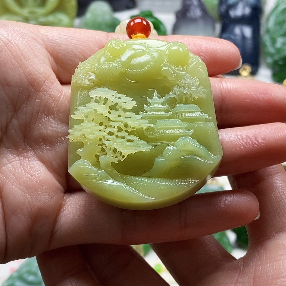 和田玉颈饰未镶嵌