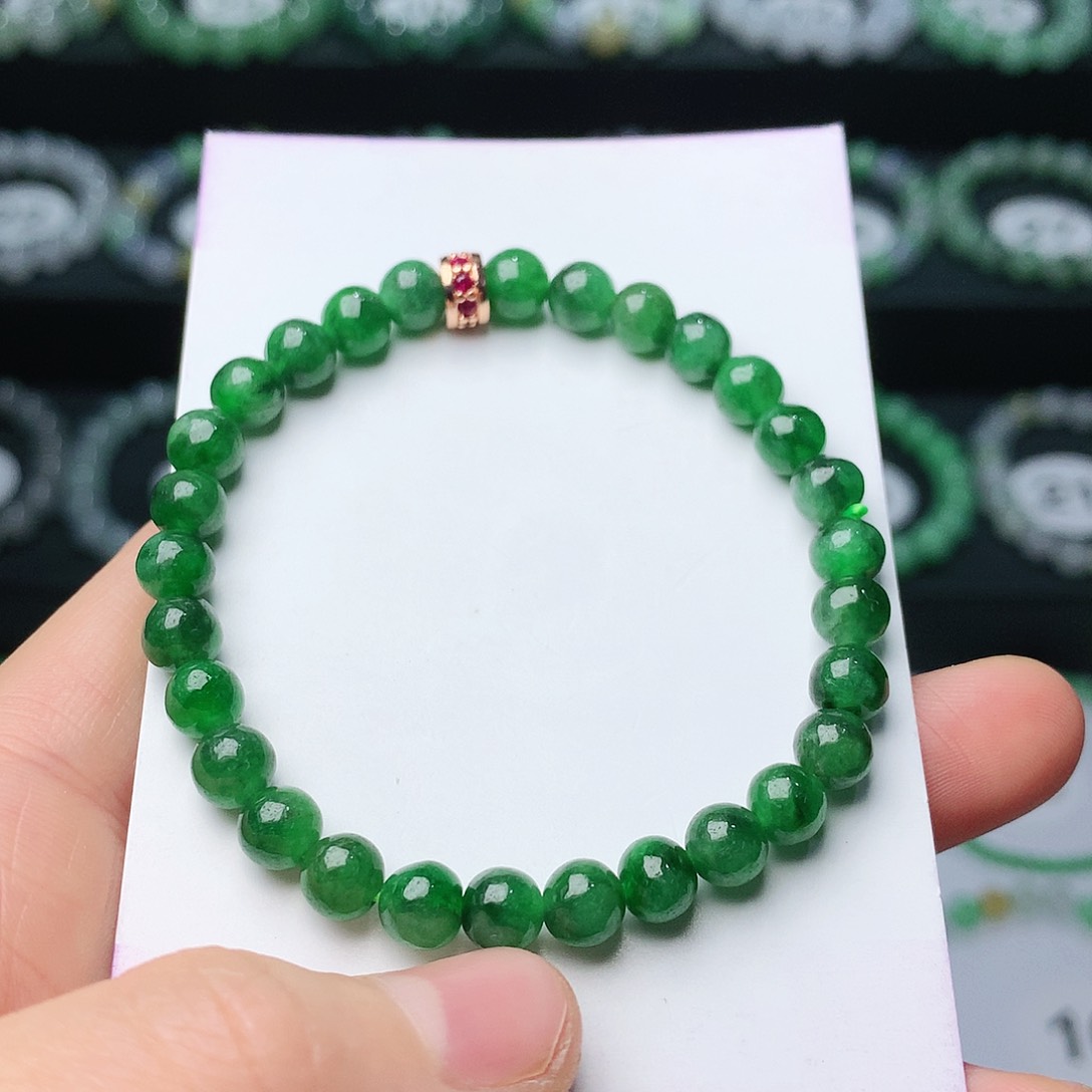 翡翠手链未镶嵌翡翠