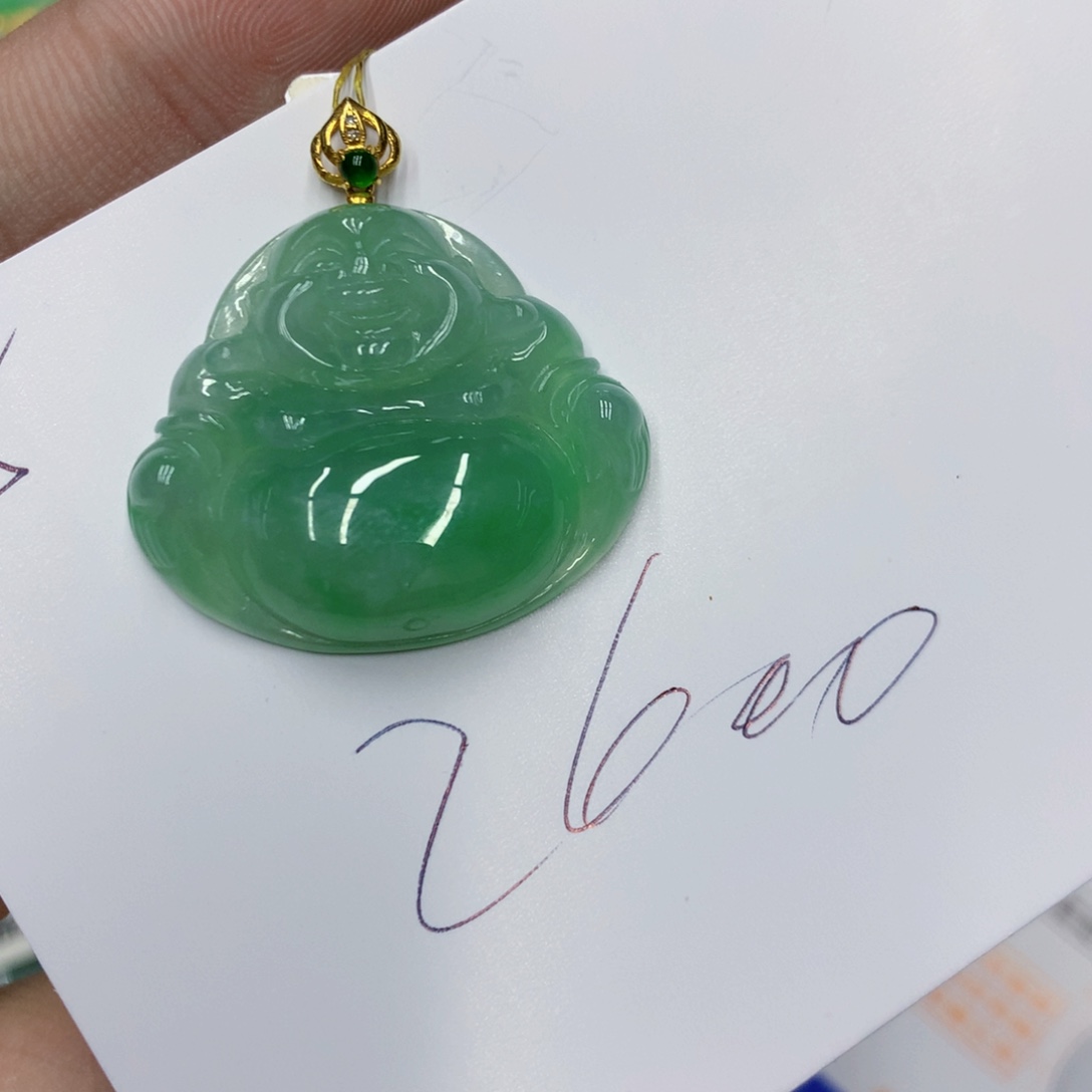 翡翠颈饰18K金镶嵌翡翠