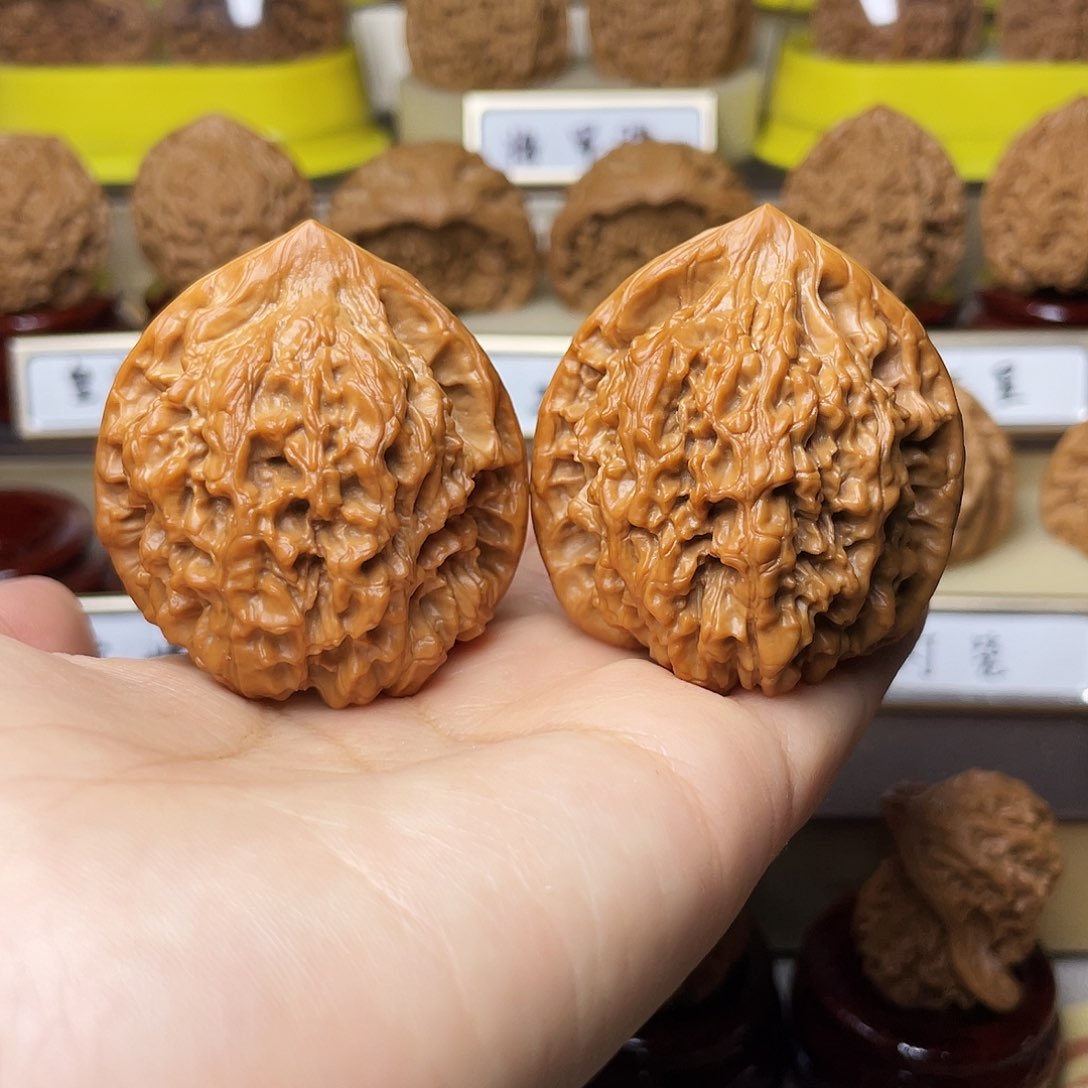 把件文玩核桃官帽44左右