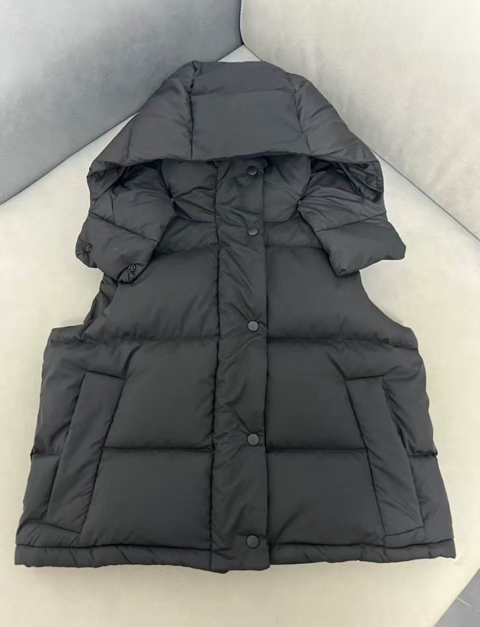 【丫丫老板娘】露家四格子马甲连帽冬款保暖纯色秋冬不会失望