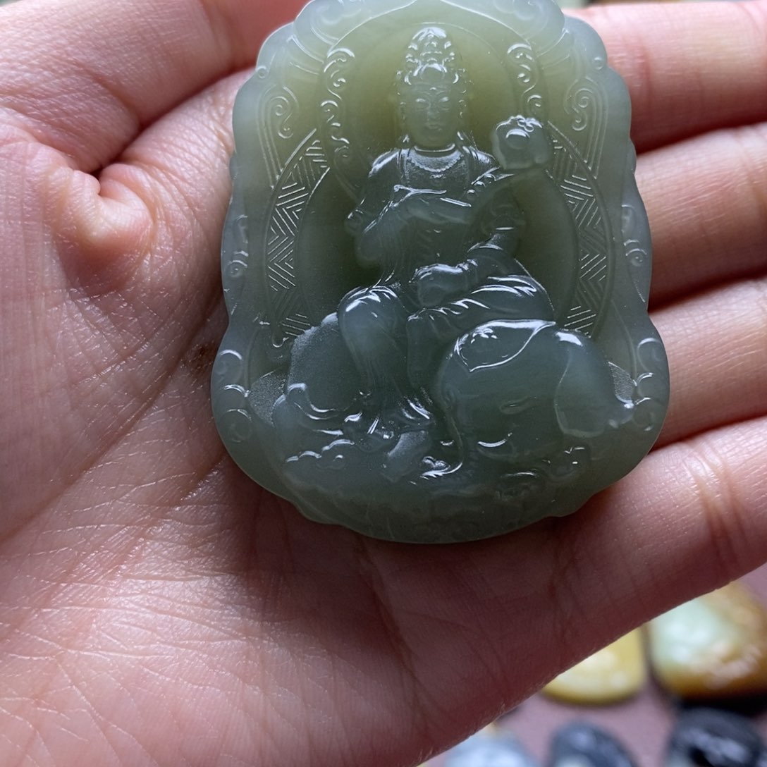 吊坠(不含链)未镶嵌和田玉（糖玉）