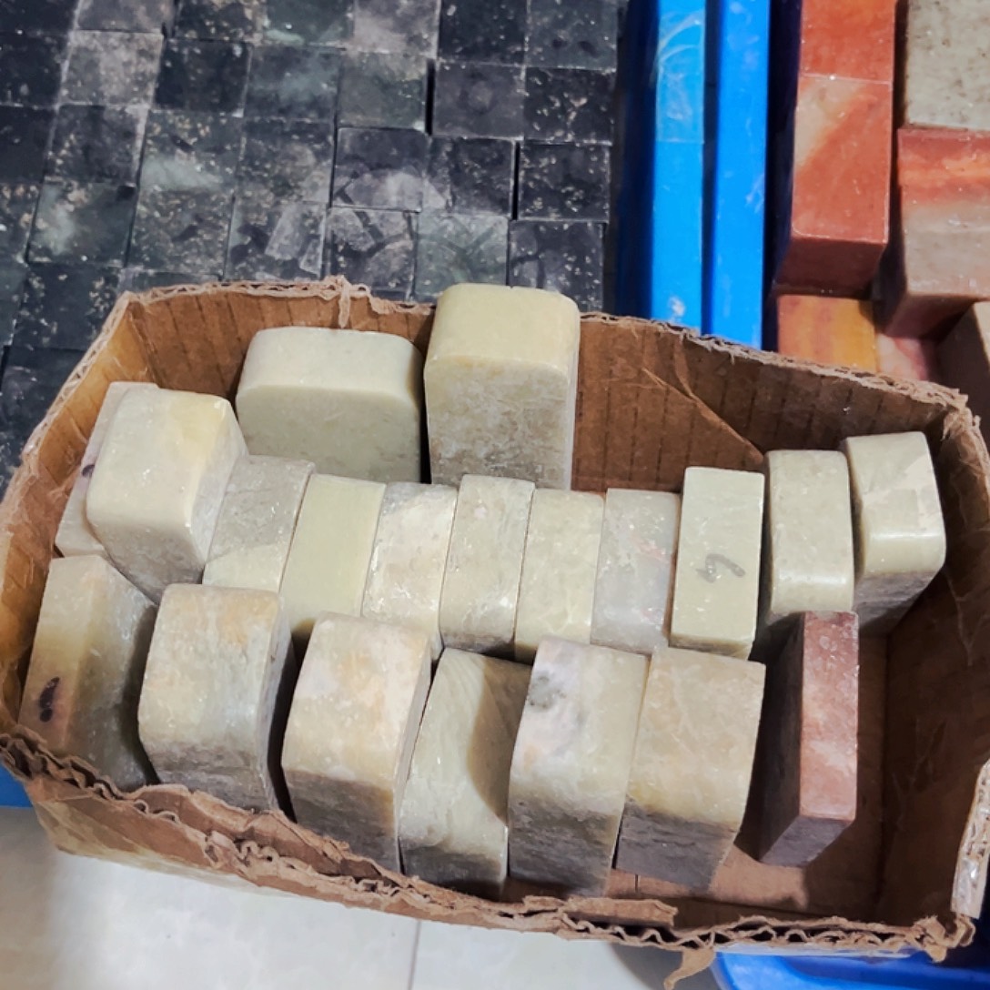 南***-青田石捡漏瑕疵品