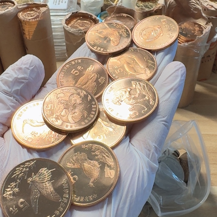 其他普通金属动物套装10枚币