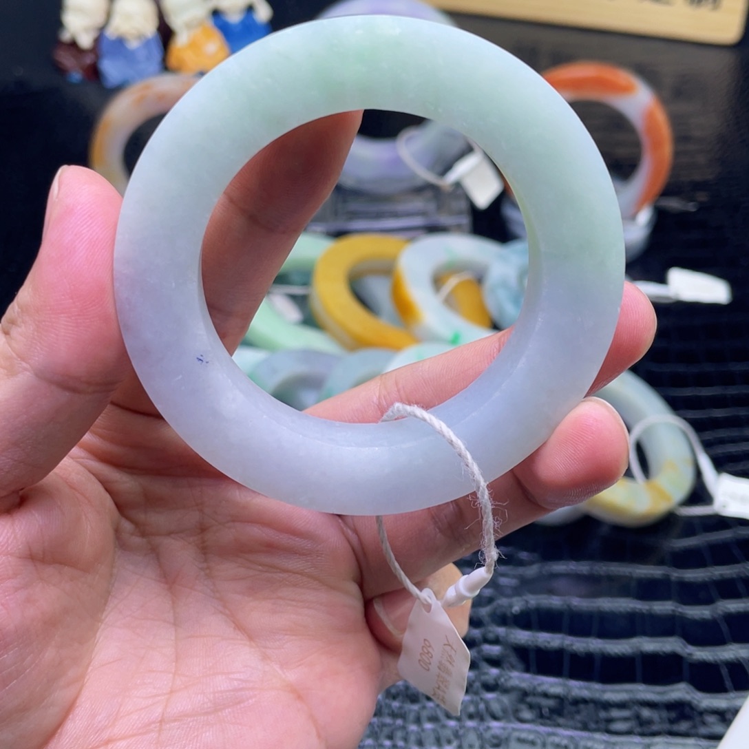 未镶嵌翡翠定制翡翠