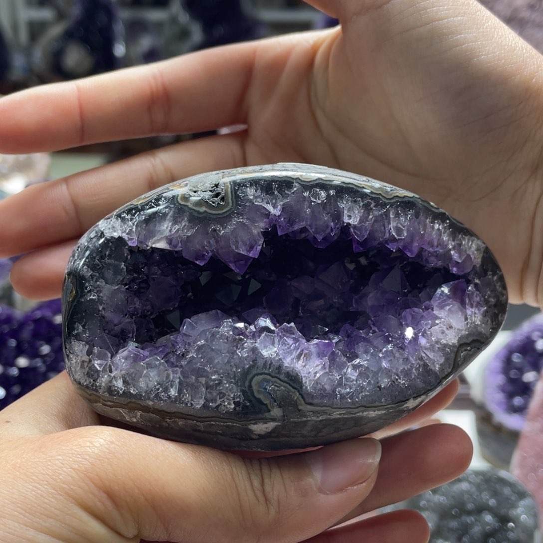 紫晶大型摆件（非配饰）未镶嵌