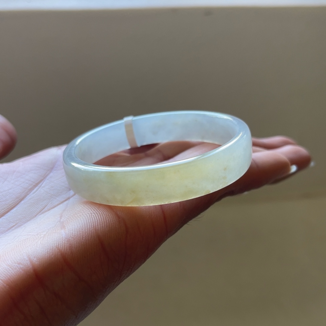 翡翠未镶嵌手镯51圈三天鉴赏期（有瑕）