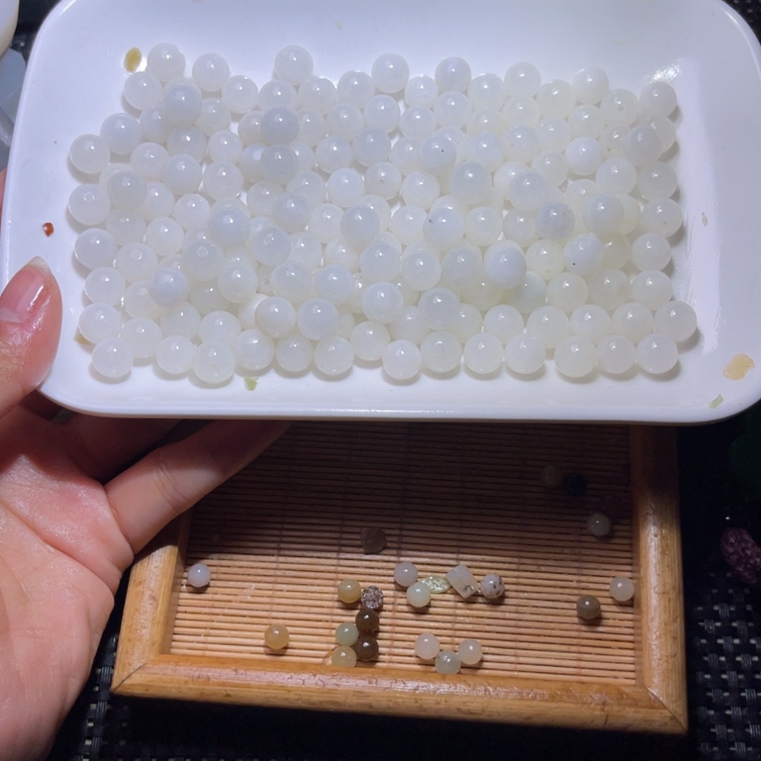 未镶嵌和田玉车挂