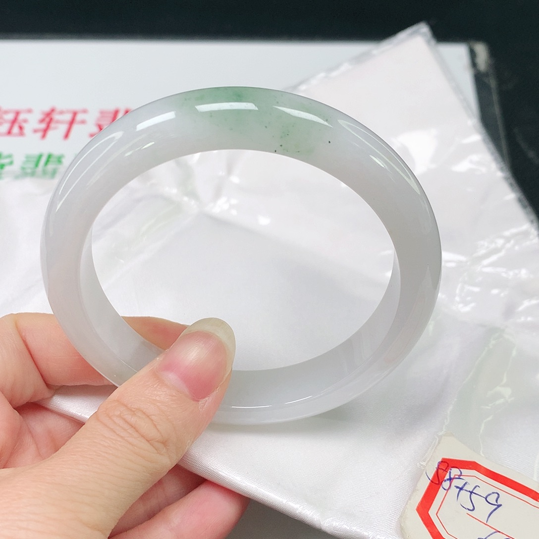 未镶嵌手镯翡翠034