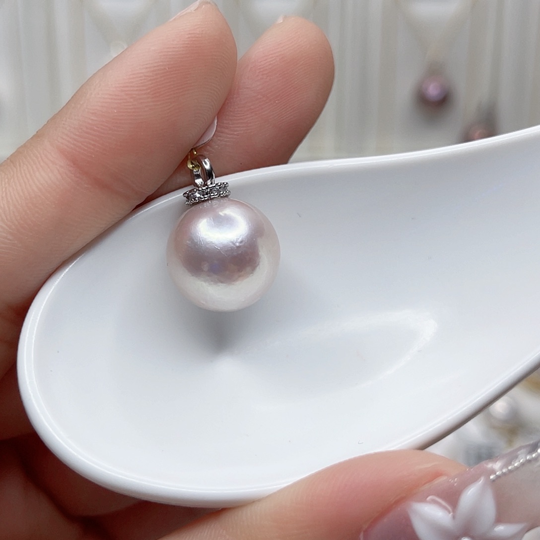 淡水珍珠吊坠(赠链)未镶嵌