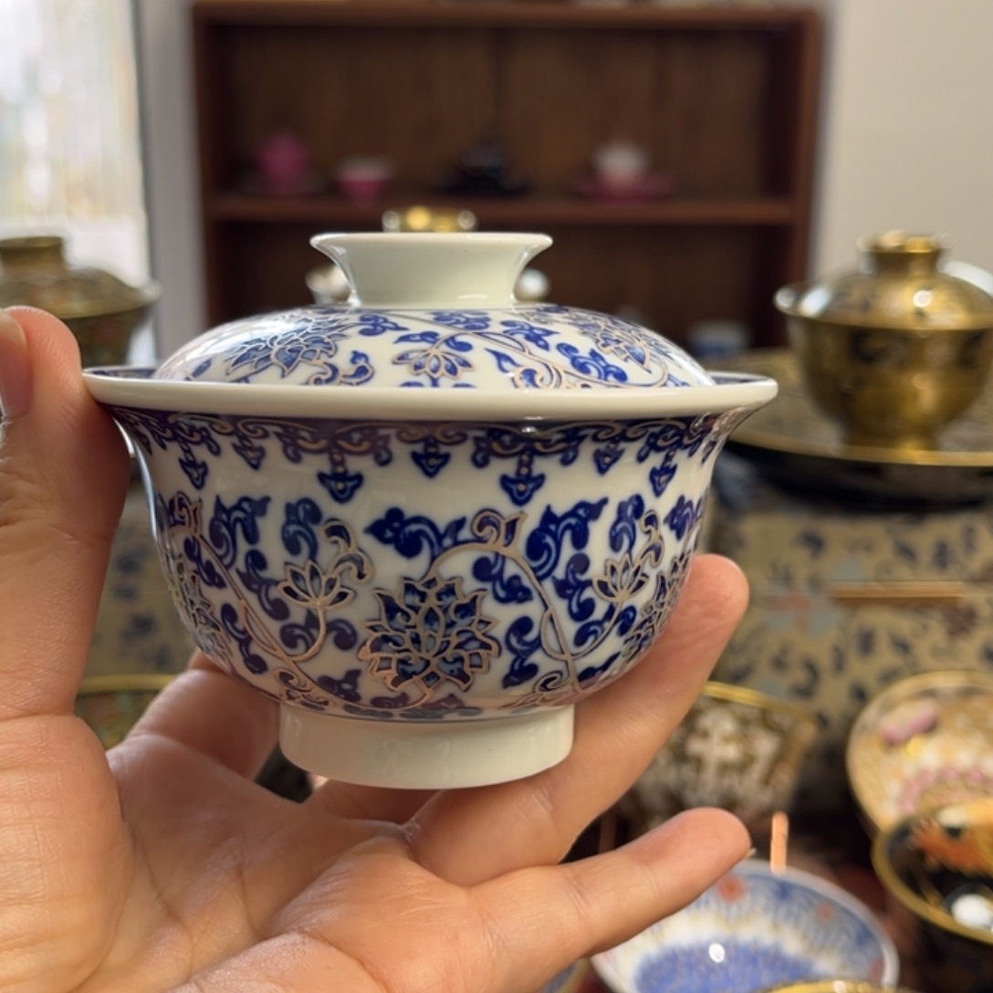 全手工全手绘青花缠枝莲描银盖碗