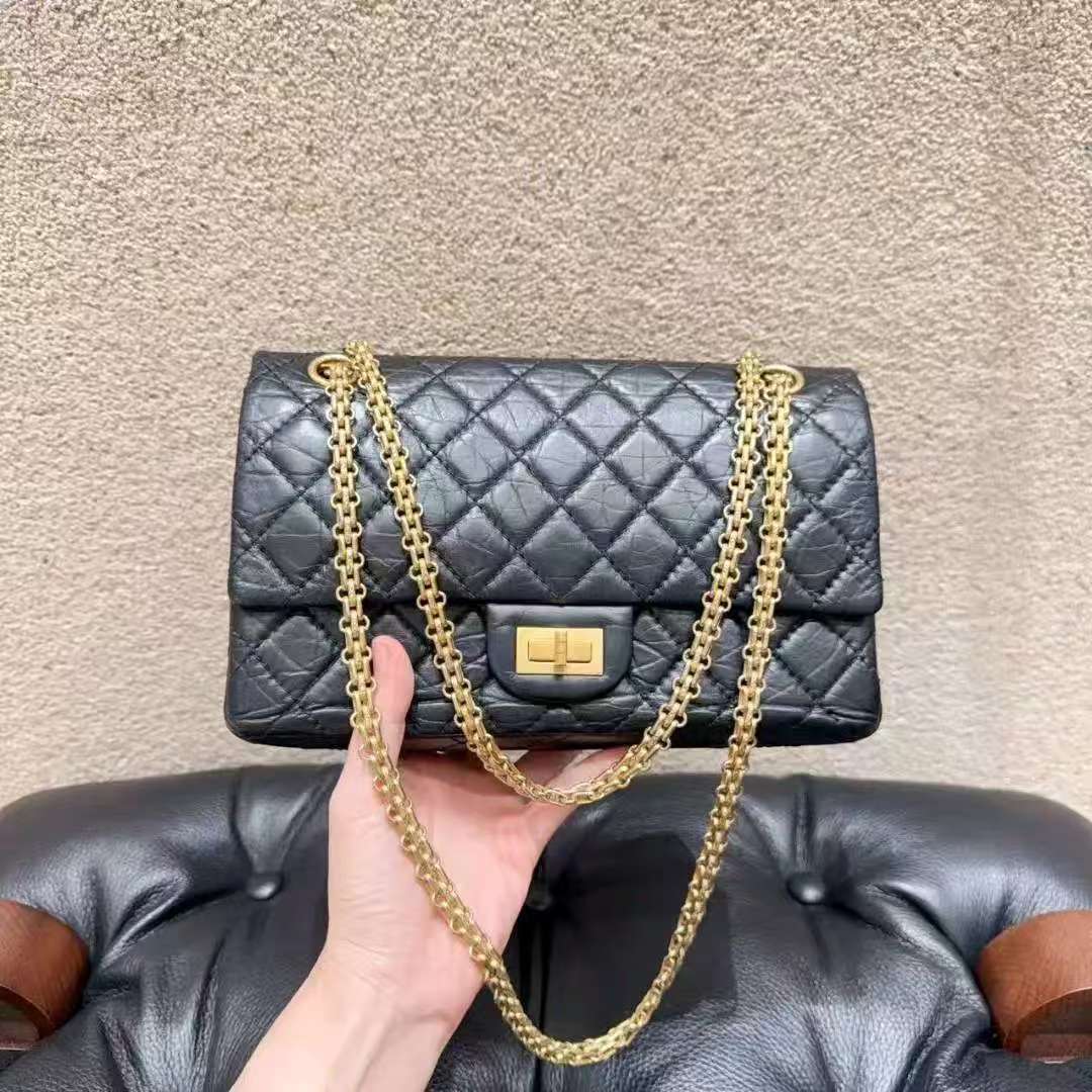 99新 Chanel/香奈儿 Chanel香奈儿 黑金油蜡牛皮2.55