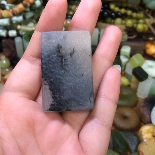 合金蛇纹石玉吊坠岫