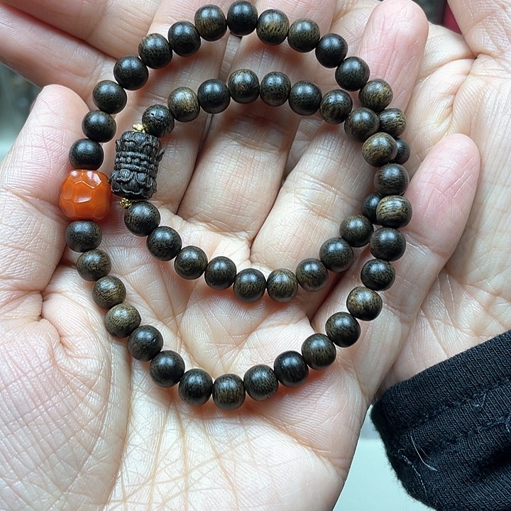 沉香手串奕*越南芽庄紫奇楠