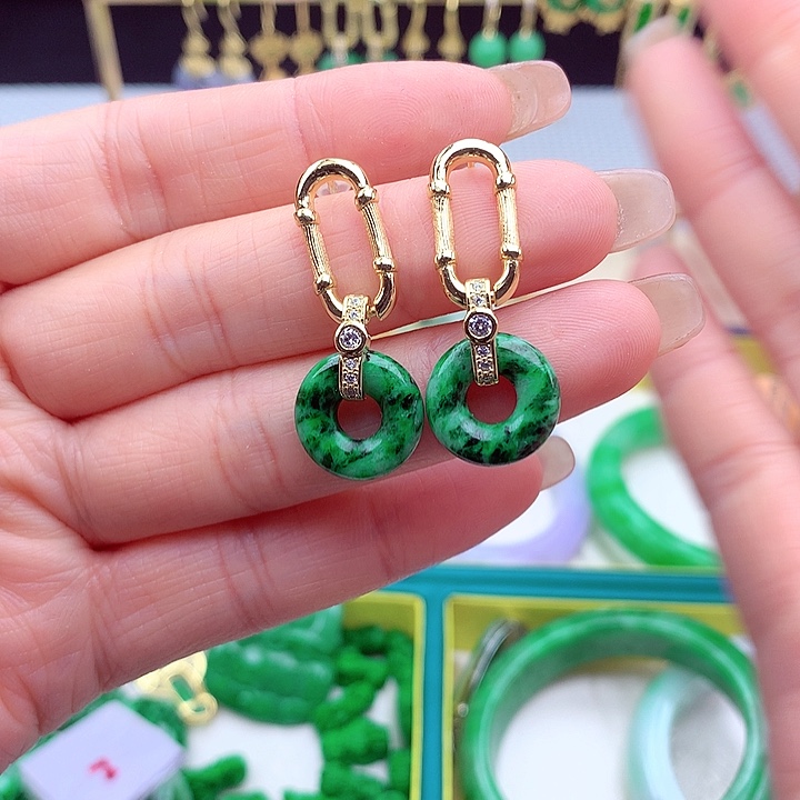 翡翠颈饰银S925镶嵌翡翠