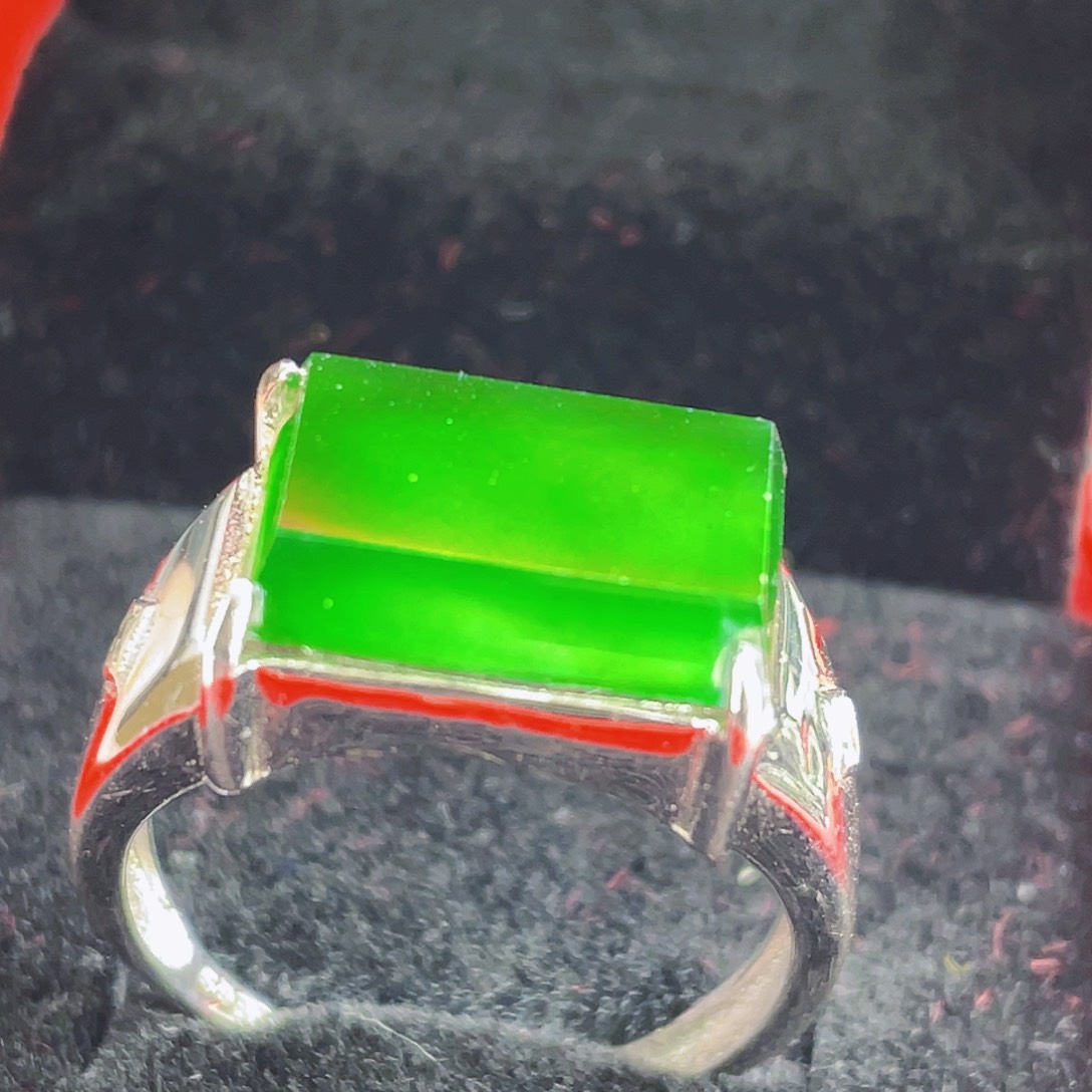 翡翠吊坠(不含链)银S925镶嵌