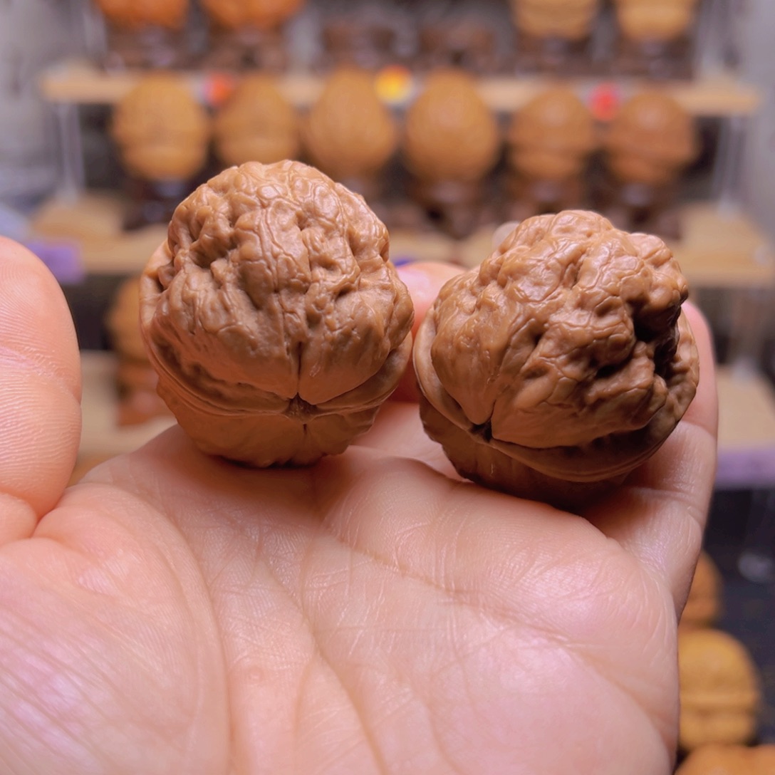 吊坠文玩核桃25w25年金蟾疙瘩包40尺