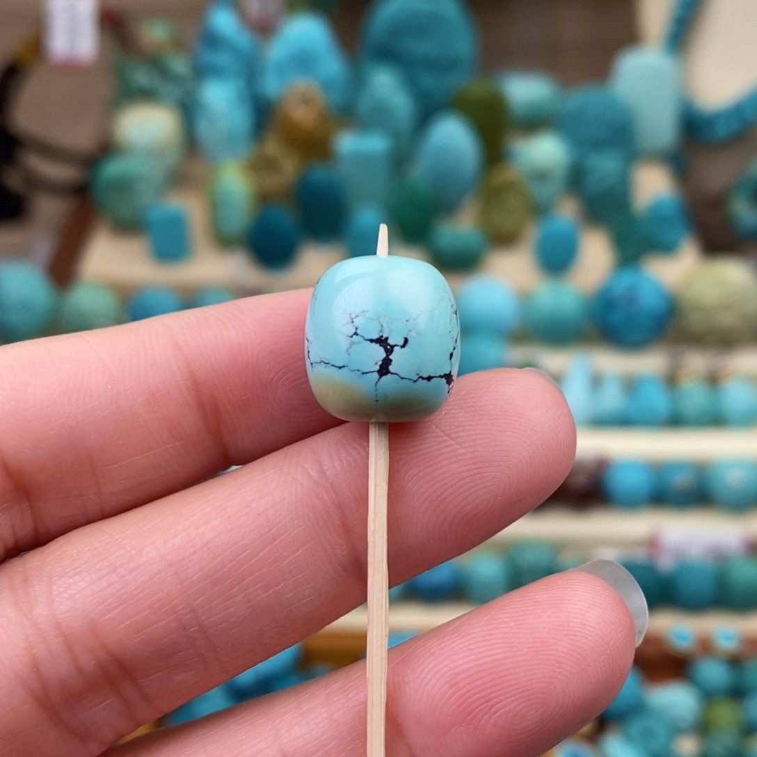 绿松石珠宝奇石未镶嵌12.5*13mm