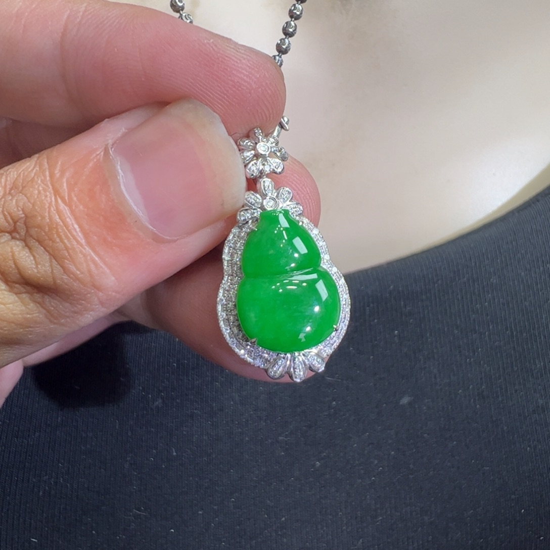 翡翠18K金镶嵌吊坠(不含链)