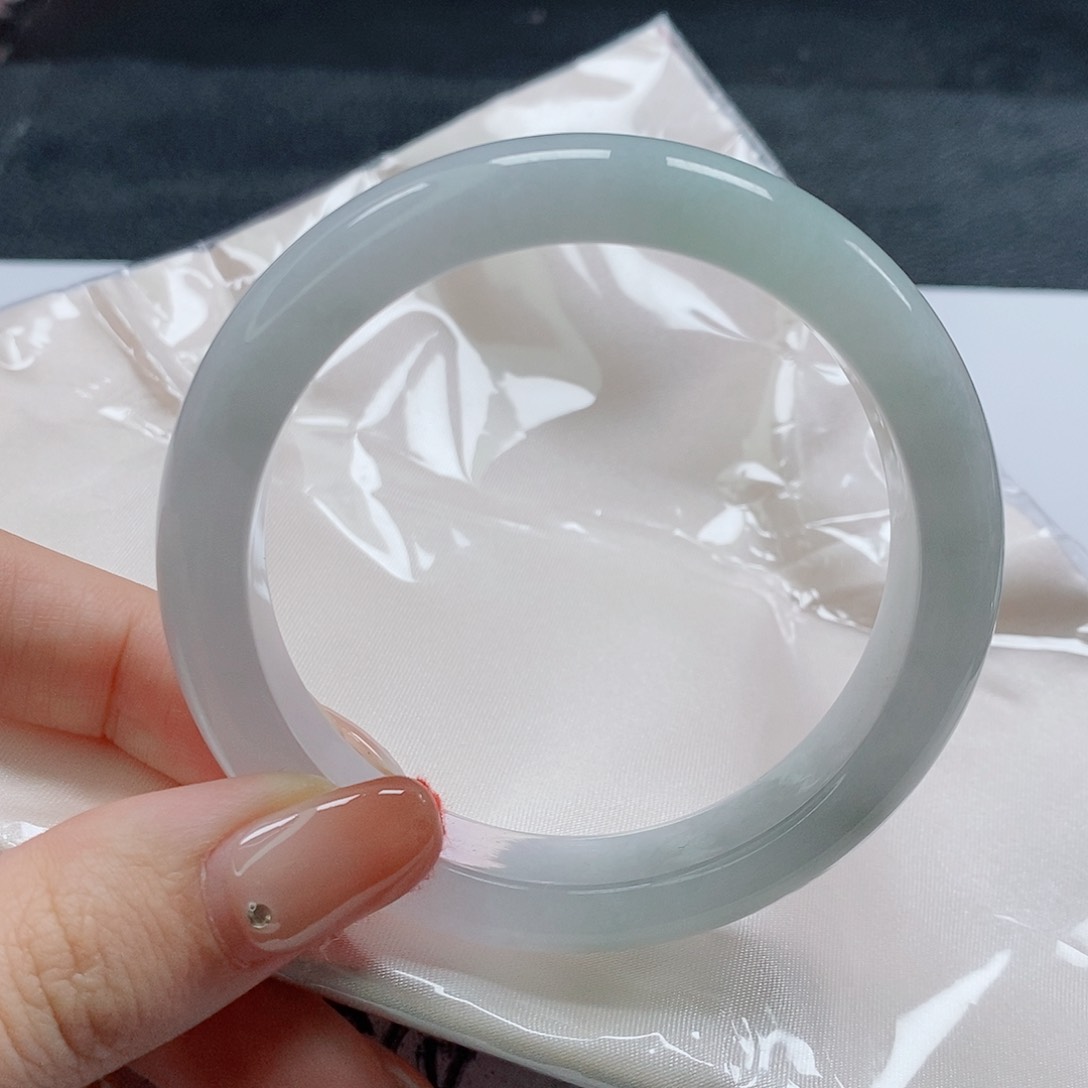 【闪购商品】未镶嵌手镯翡翠572号