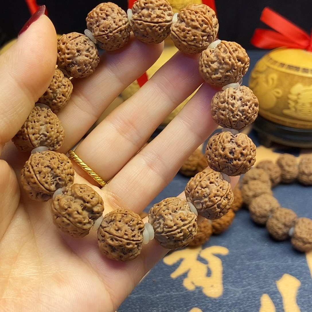 金刚菩提吊坠蜂窝梅花