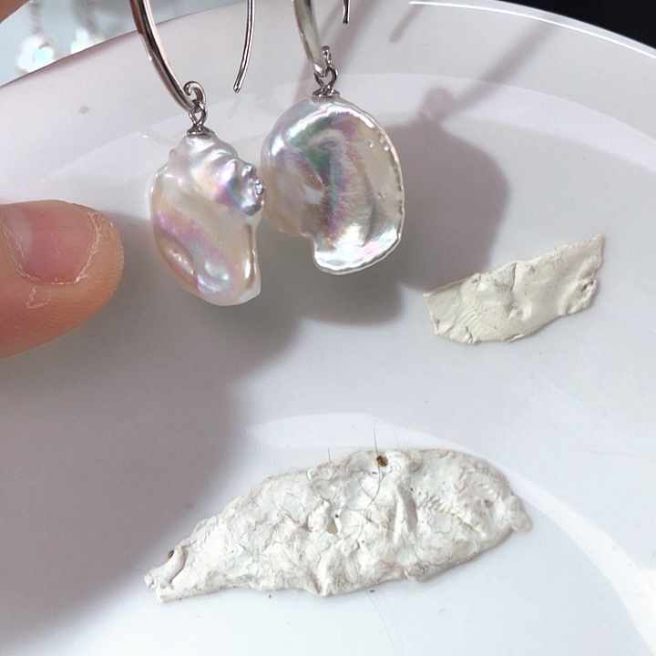 喵***喵银S925镶嵌淡水珍珠耳饰