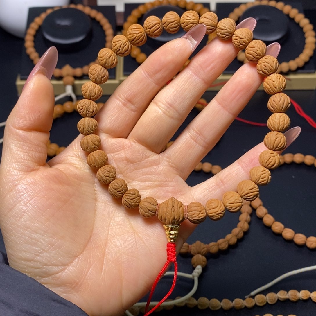 随***•吊坠桃核秦岭文玩