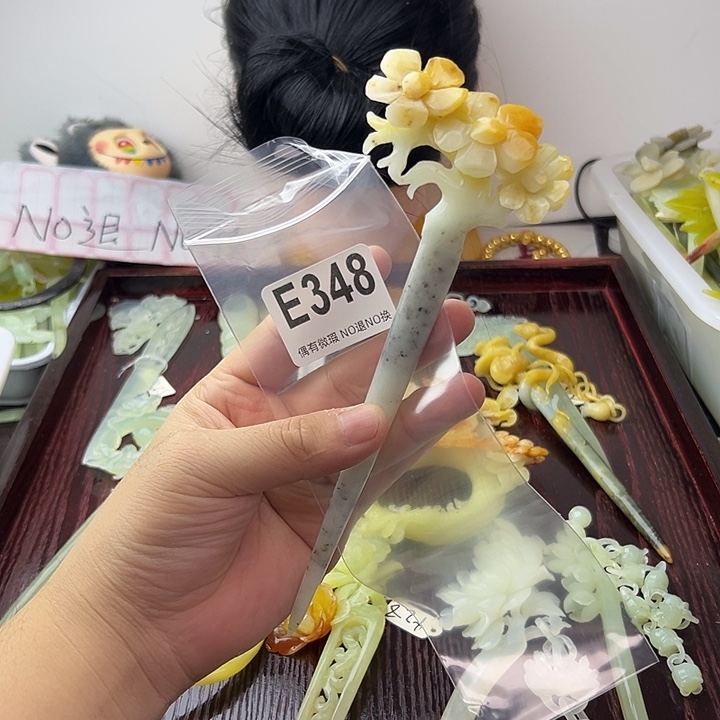 雨***蛇纹石玉合金发饰