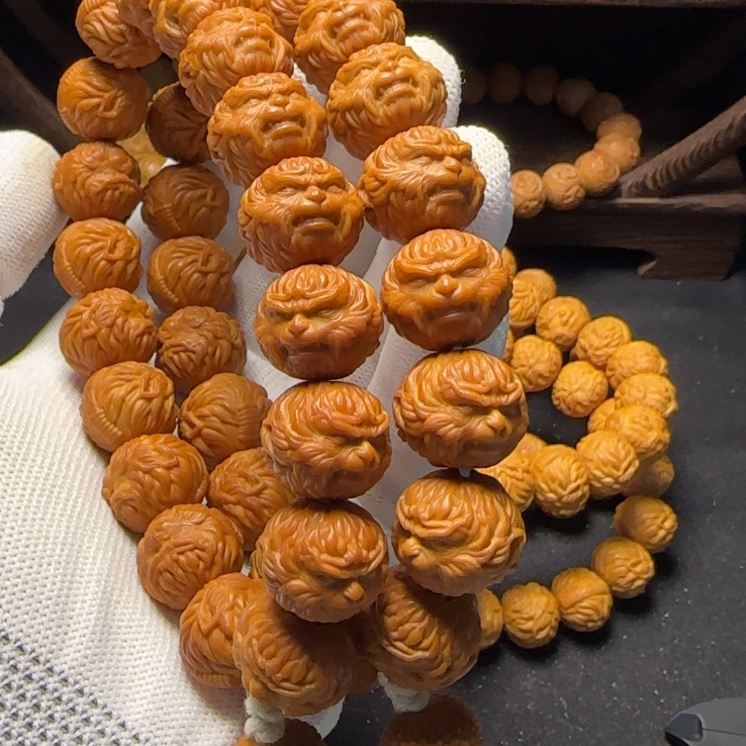 $***猴头核桃吊坠猴头