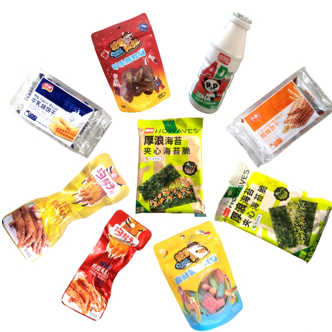 零食礼包8海苔酸糖粗粮饼干鸡爪牛奶饼干可乐软糖