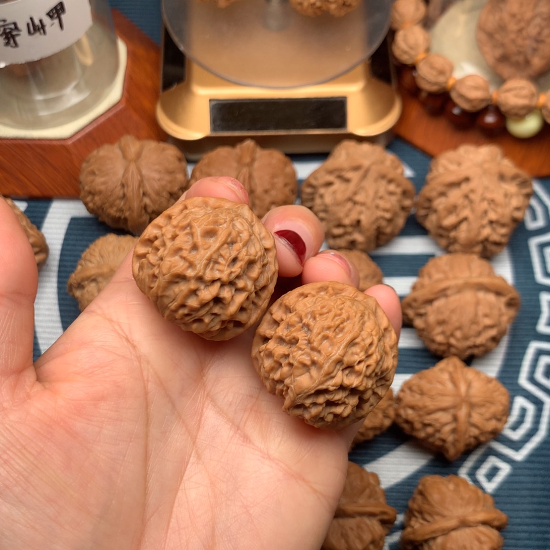 文玩核桃把件33龙眼
